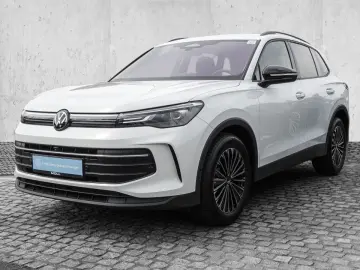Tiguan 2.0 TDI DSG Life NAVI STANDHZG ACC 360