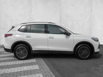 Tiguan 2.0 TDI DSG Life NAVI STANDHZG ACC 360