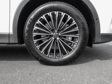 Tiguan 2.0 TDI DSG Life NAVI STANDHZG ACC 360