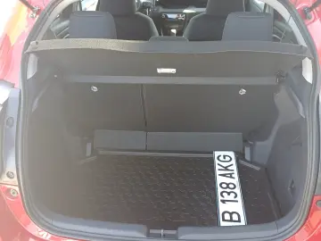 Toyota Yaris Dynamic 1.5 Hybrid 116 CP CVT