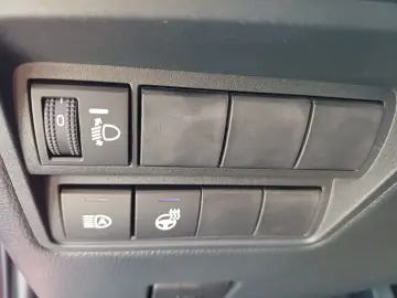 Toyota Yaris Dynamic 1.5 Hybrid 116 CP CVT