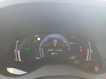 Toyota Yaris Dynamic 1.5 Hybrid 116 CP CVT