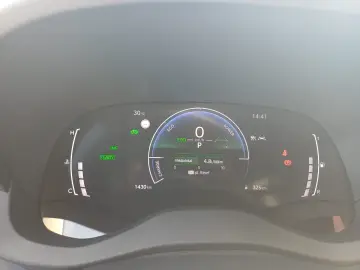 Toyota Yaris Dynamic 1.5 Hybrid 116 CP CVT