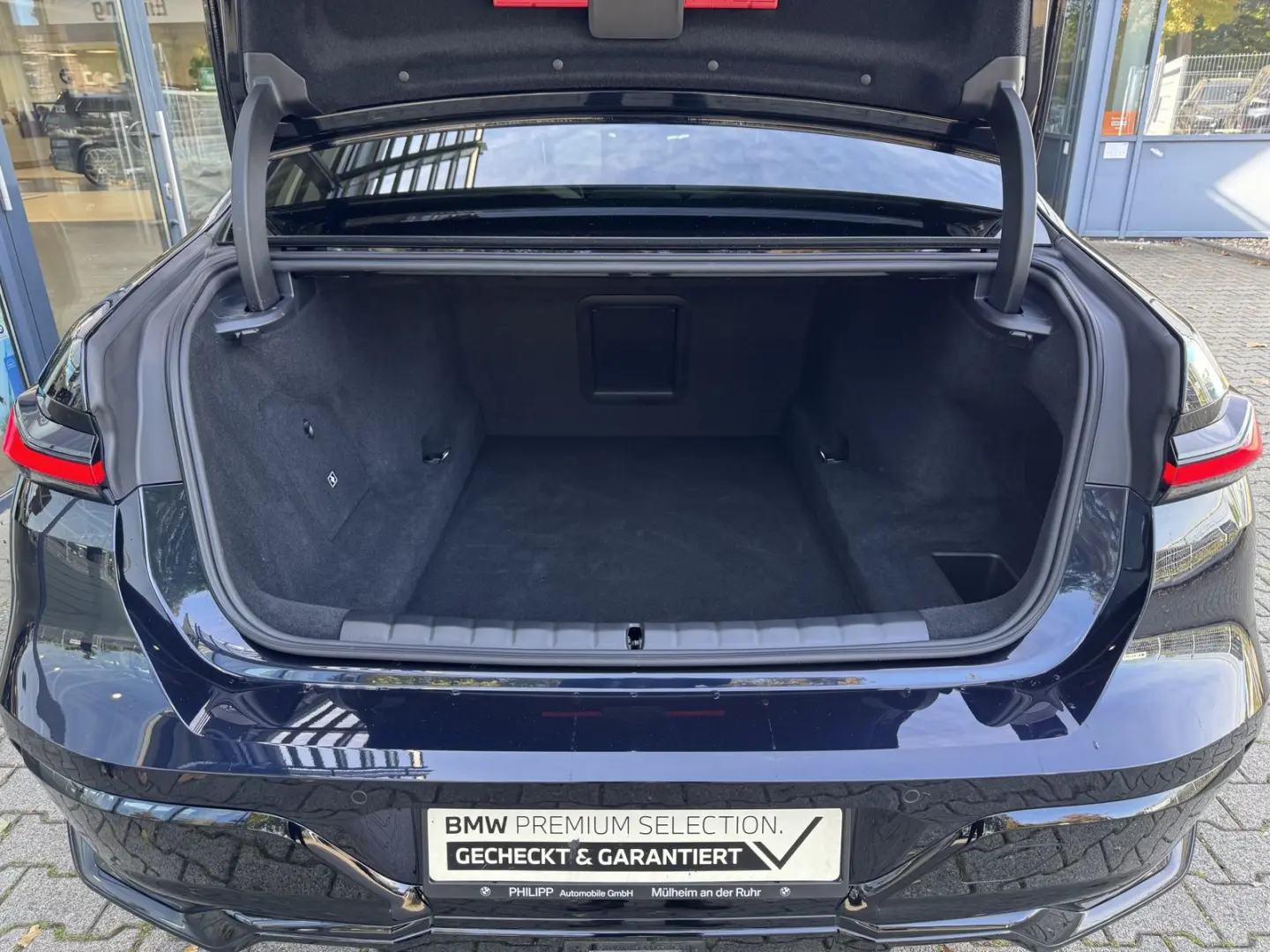 750e xDrive M Sport Pro Massage v+h Sitzbel. v+h