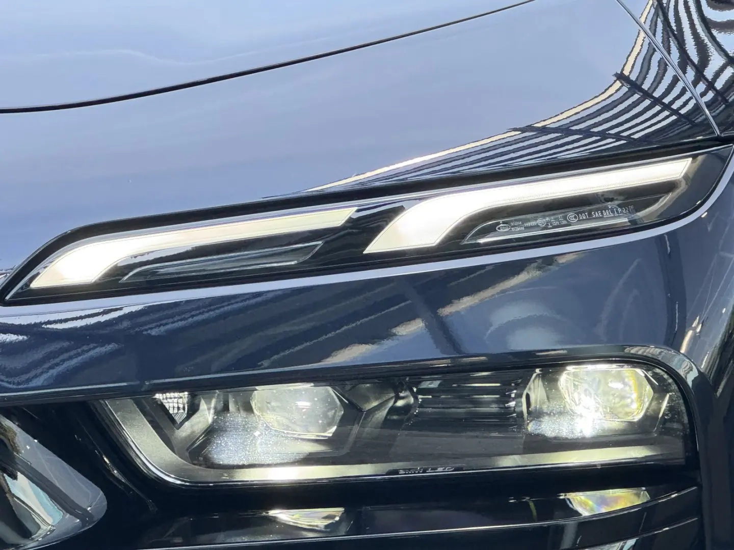 750e xDrive M Sport Pro Massage v+h Sitzbel. v+h
