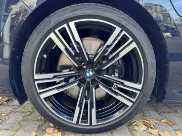 750e xDrive M Sport Pro Massage v+h Sitzbel. v+h