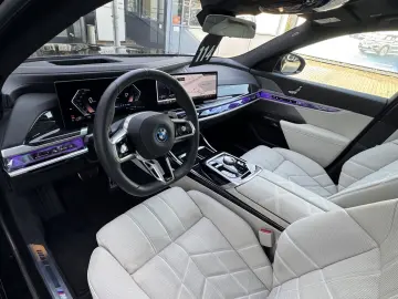 750e xDrive M Sport Pro Massage v+h Sitzbel. v+h