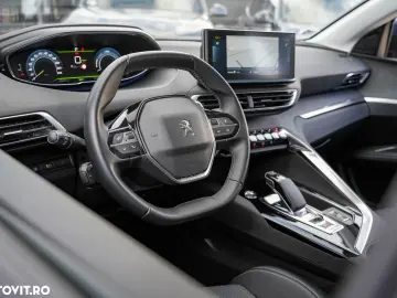 Peugeot 3008 Hybrid 225 e-EAT8 Allure Pack