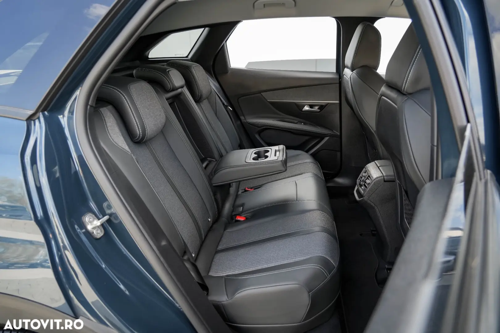 Peugeot 3008 Hybrid 225 e-EAT8 Allure Pack