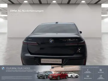 750e xDrive Limousine M Sport Massage Kamera