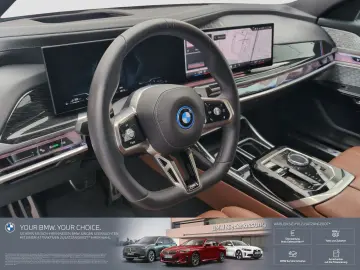 750e xDrive Limousine M Sport Massage Kamera