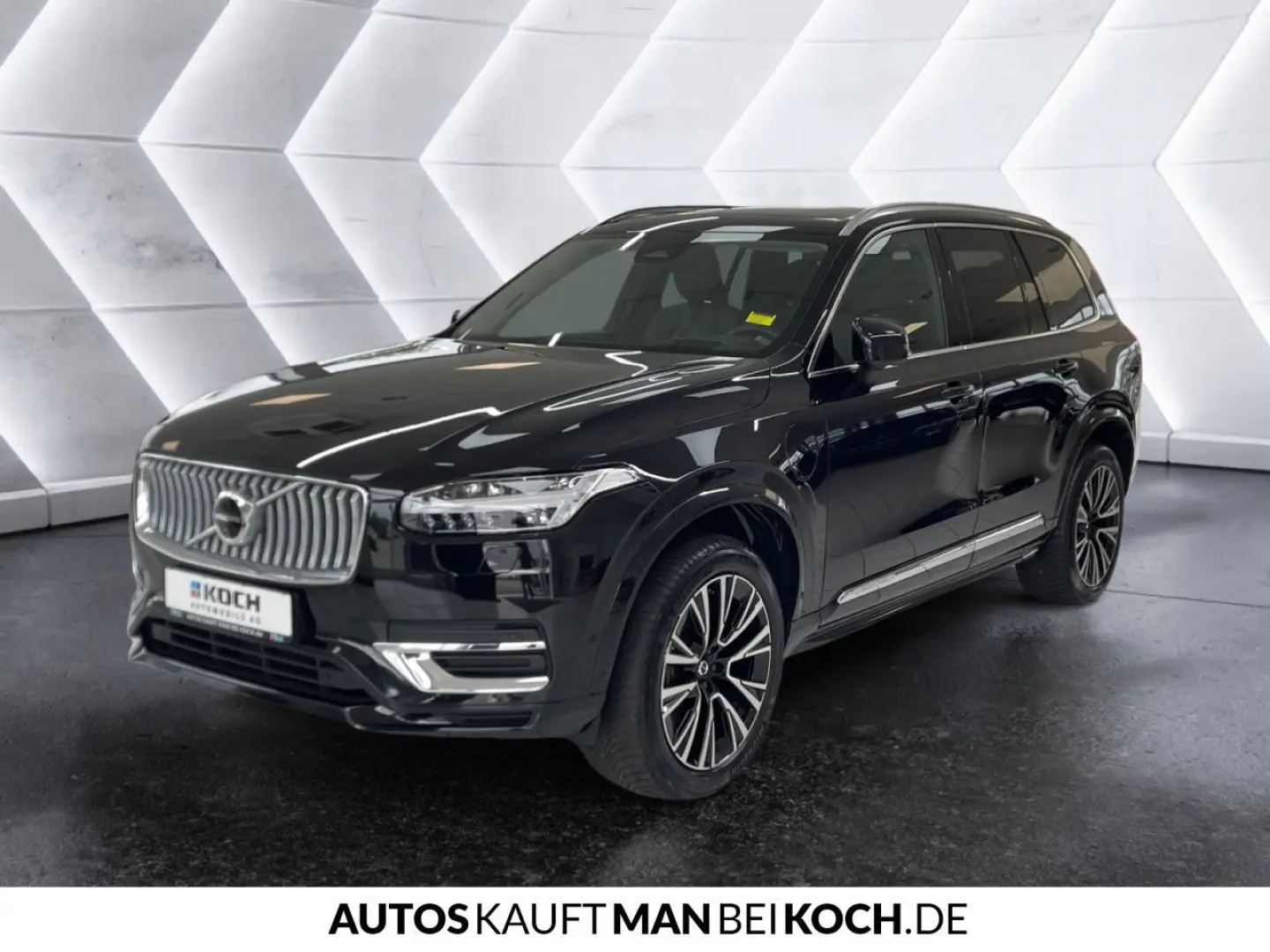 Volvo XC90 T8 AWD Ultimate Bright H K PANO HUD