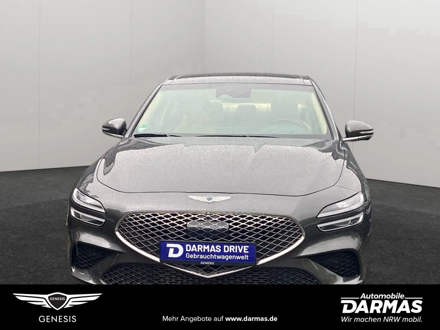 Genesis G70 2.0T AWD Luxury