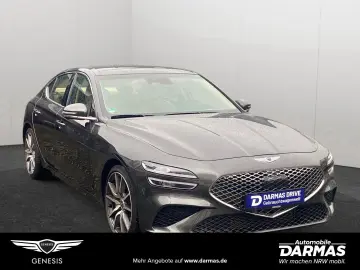 Genesis G70 2.0T AWD Luxury