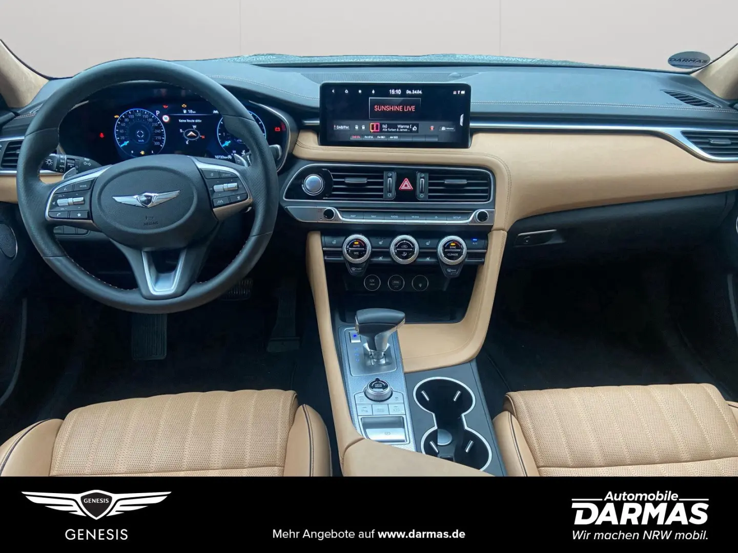 Genesis G70 2.0T AWD Luxury