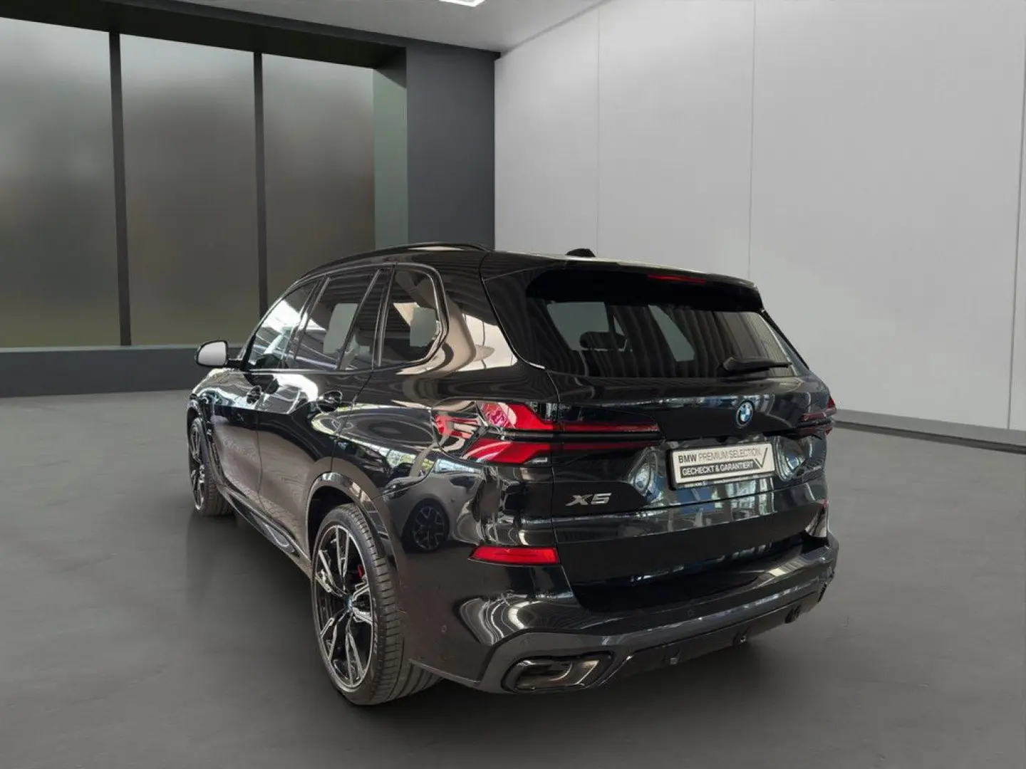 X5 xDrive50e M-Sport LED NAVI 360° H/K AHK 22