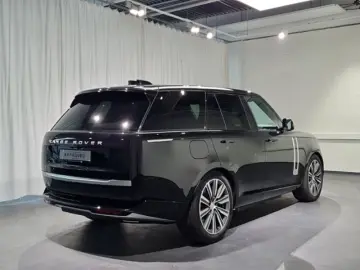 Range Rover P550e Autobiography