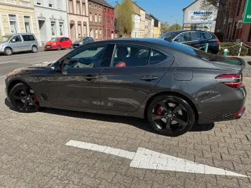 Genesis  G70 Sport AWD