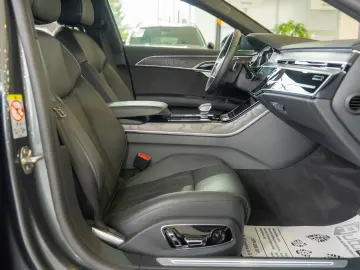 Audi A8 60 TFSI e quattro Tiptronic