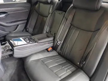 Audi A8 60 TFSI e quattro Tiptronic