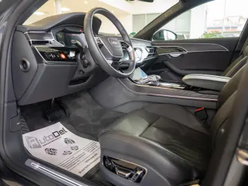 Audi A8 60 TFSI e quattro Tiptronic