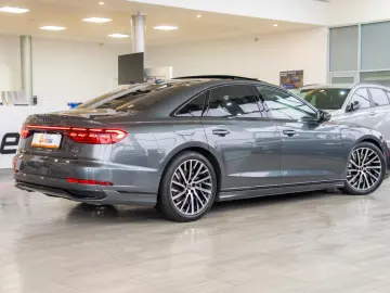 Audi A8 60 TFSI e quattro Tiptronic