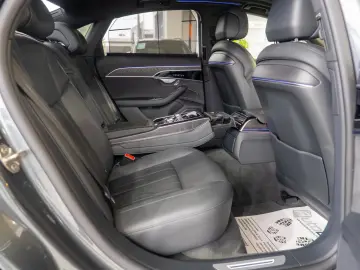 Audi A8 60 TFSI e quattro Tiptronic