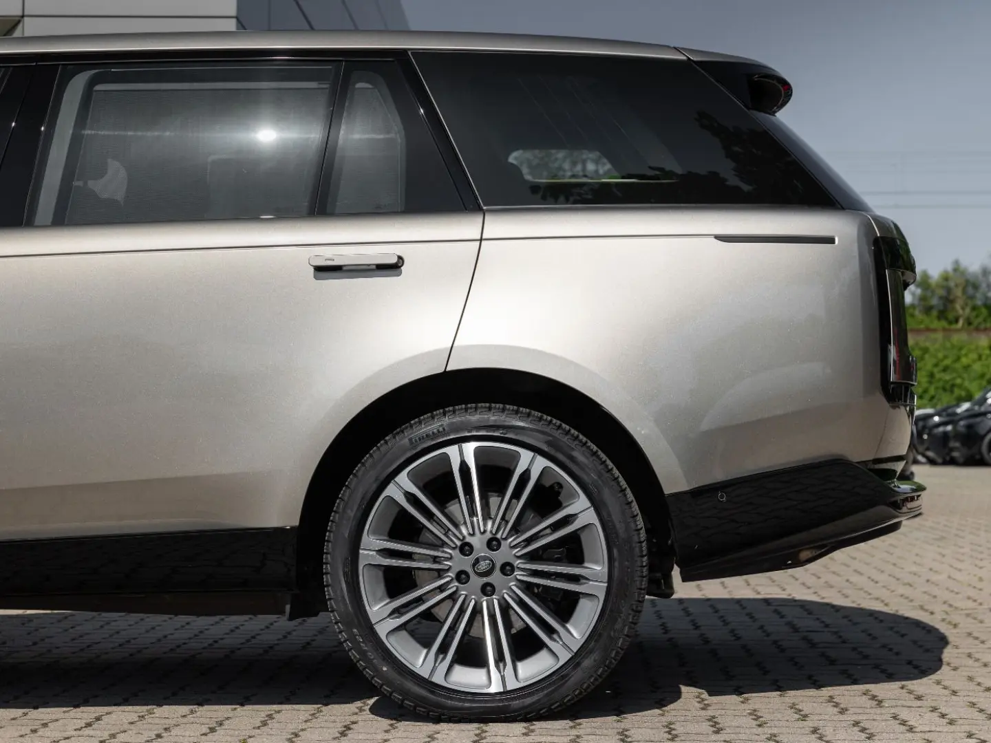 Range Rover P530 Autobiography (LWB) ACC FLA