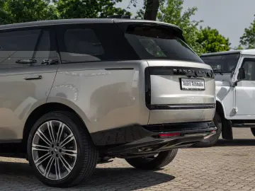 Range Rover P530 Autobiography (LWB) ACC FLA