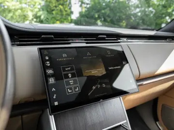 Range Rover P530 Autobiography (LWB) ACC FLA