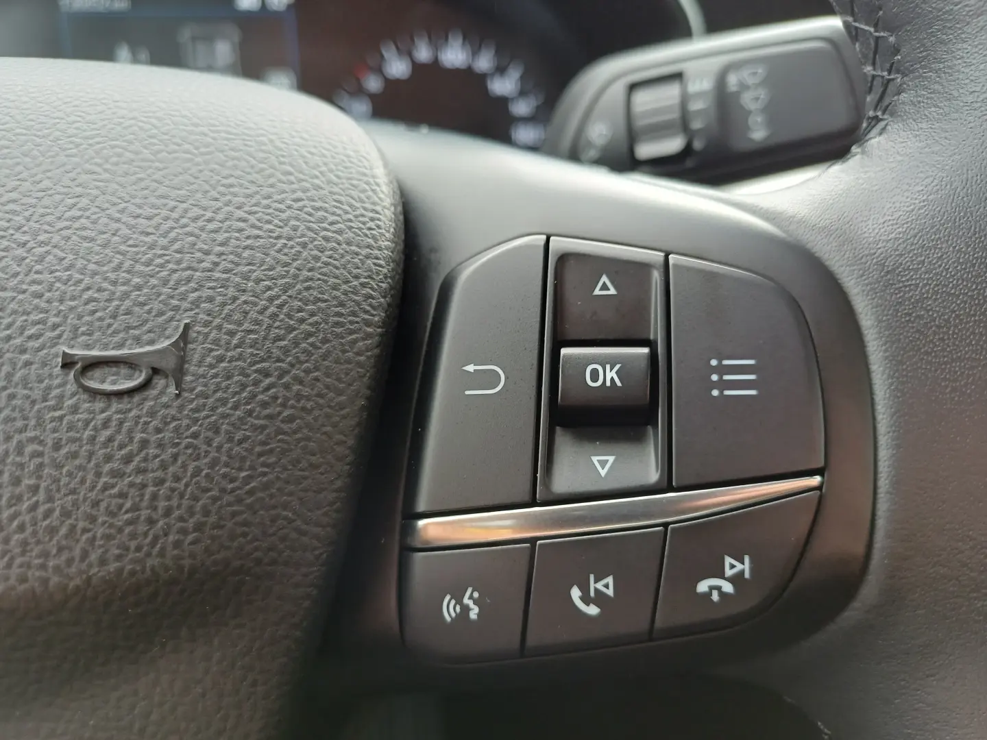 FORD FOCUS 1.5 ECOBLUE 120HP TITANIUM