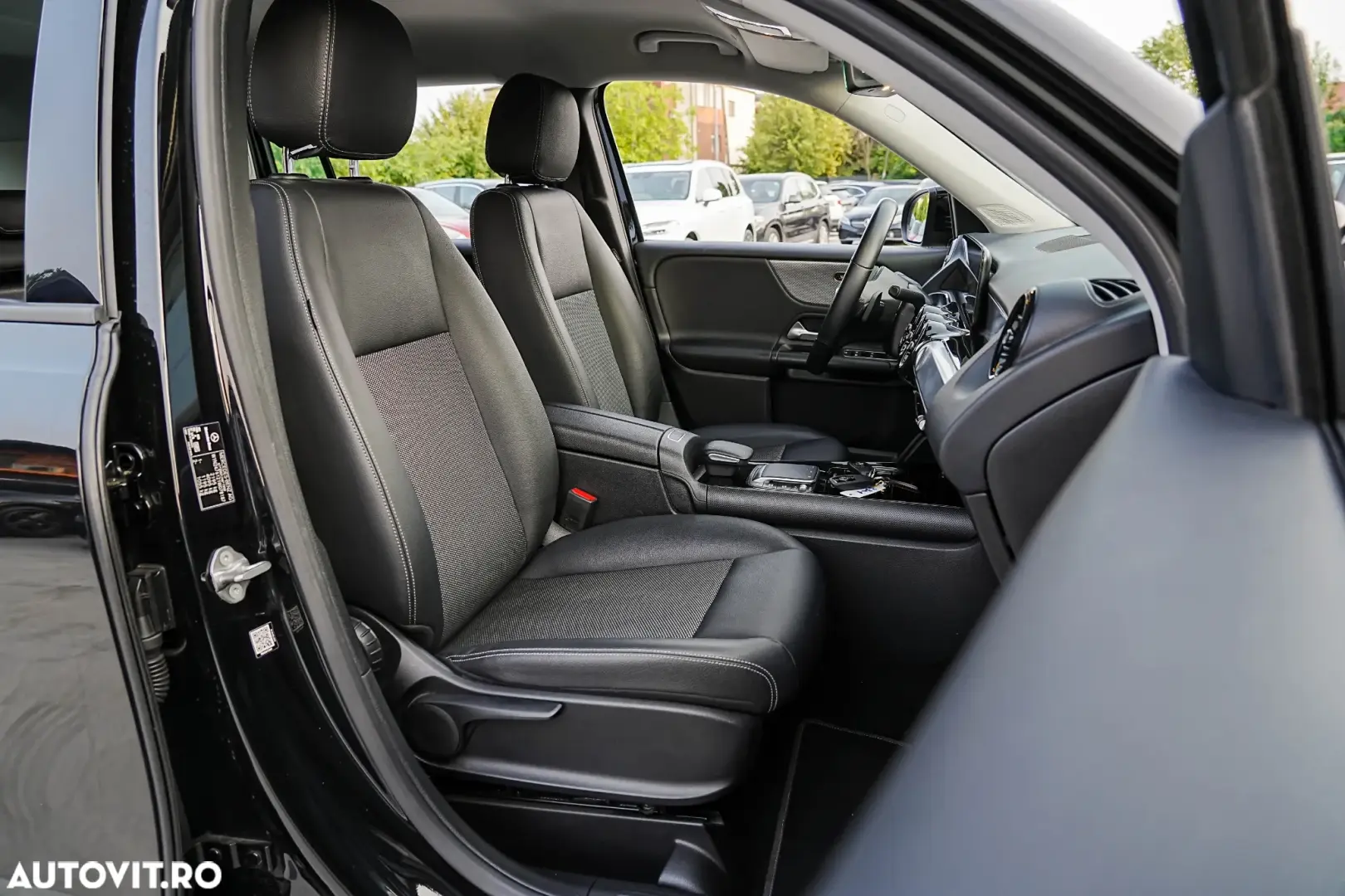 Mercedes-Benz GLB 200 d 8G-DCT