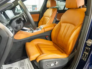 BMW X6 M50D