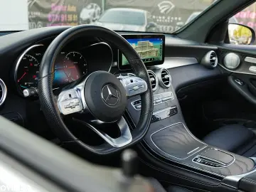 Mercedes-Benz GLC 220 d 4Matic 9G-TRONIC AMG Line