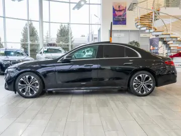 Mercedes-Benz E-Class 200 9G-TRONIC