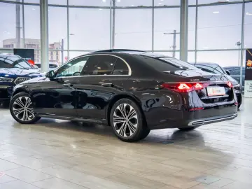 Mercedes-Benz E-Class 200 9G-TRONIC