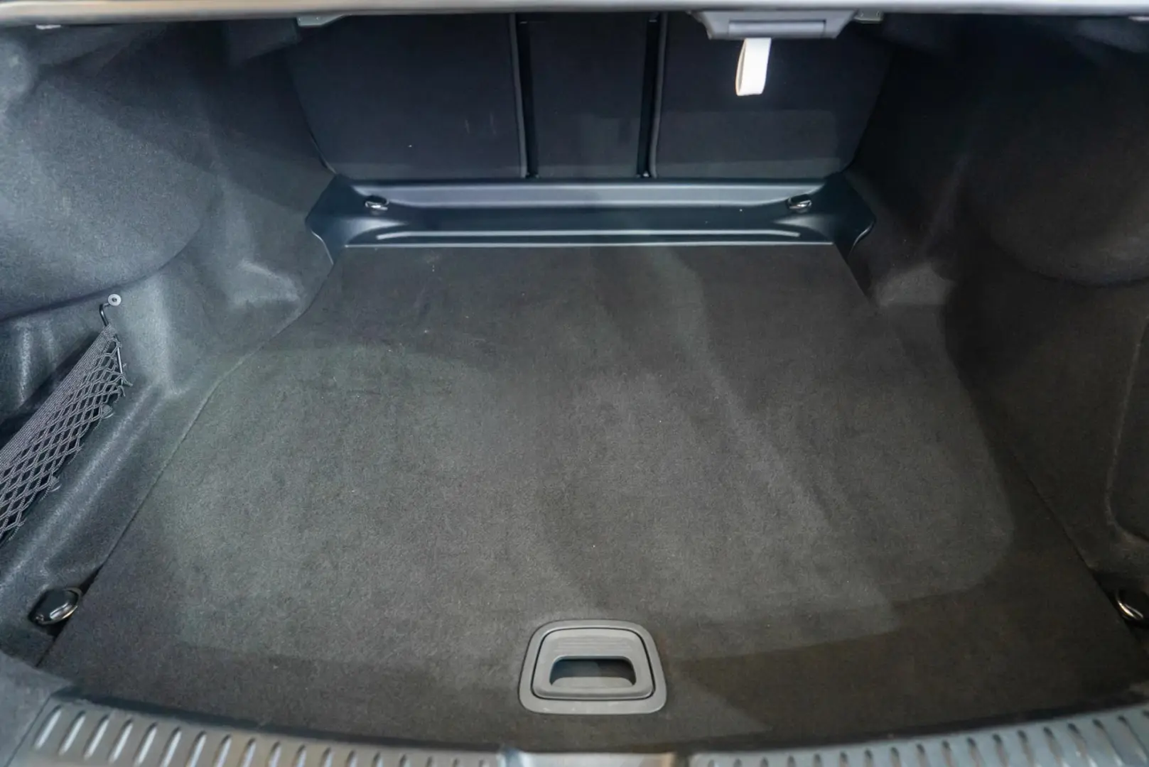 Mercedes-Benz E-Class 200 9G-TRONIC