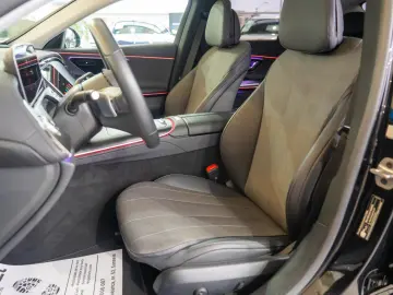 Mercedes-Benz E-Class 200 9G-TRONIC