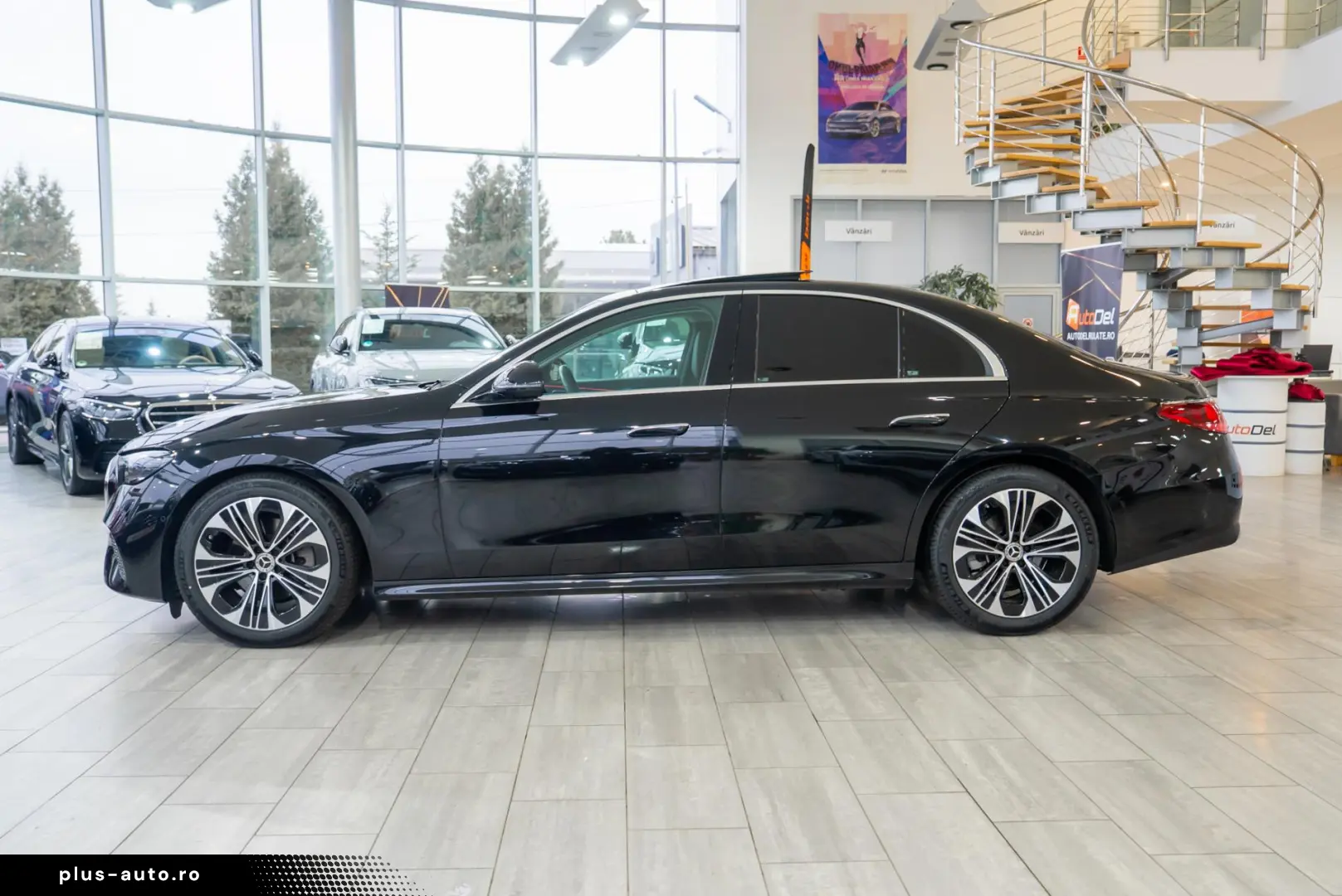 Mercedes-Benz E-Class E200