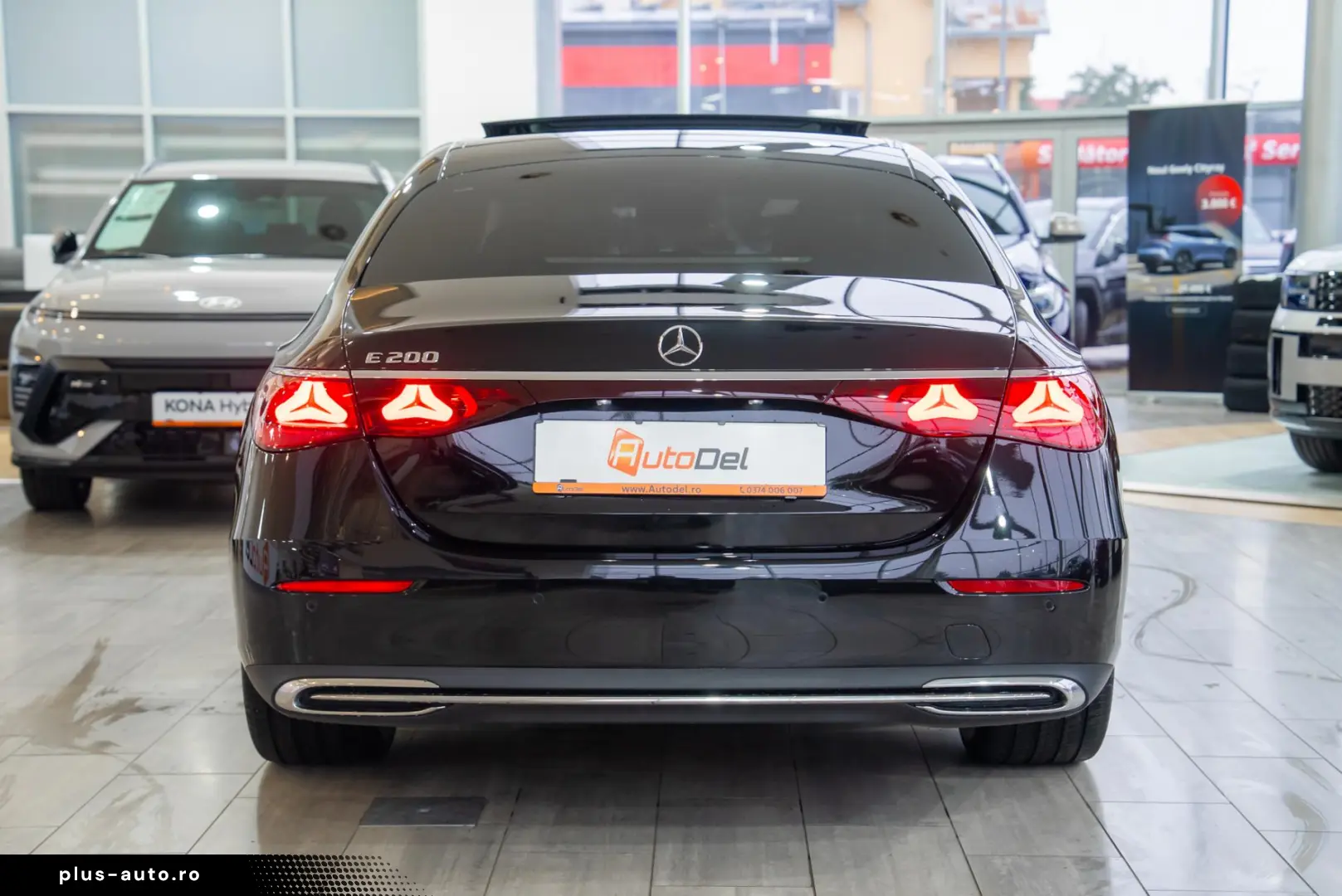 Mercedes-Benz E-Class E200