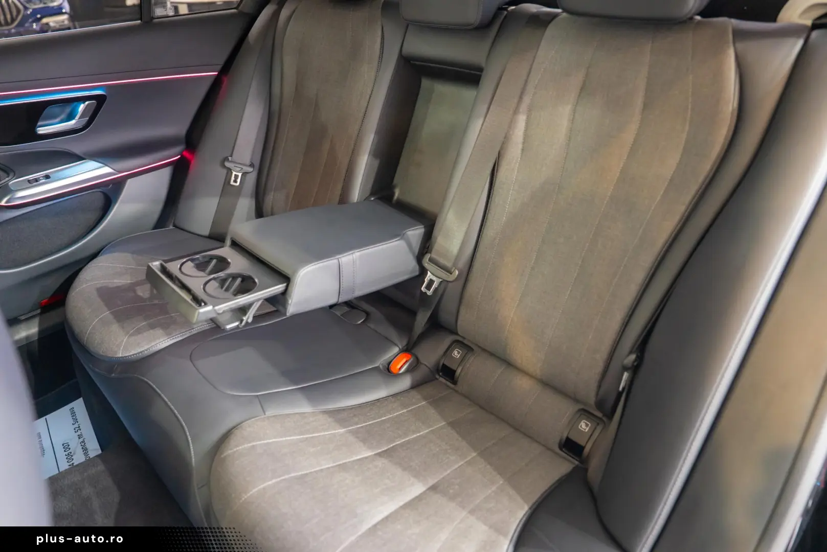 Mercedes-Benz E-Class E200