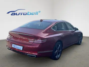 Genesis  G80 2.5T AWD Luxury, Innovation