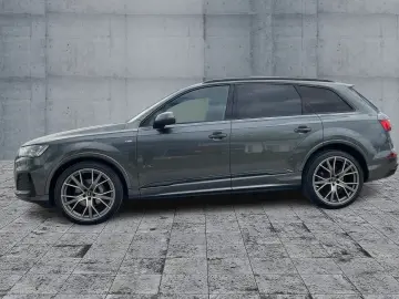 Q7 50 TDI QU S-LINE
