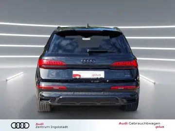 Q7 50 TDI S line