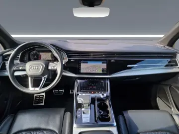 Q7 50 TDI S line
