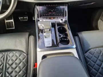 Q7 50 TDI S line