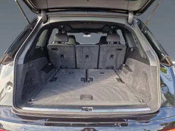 Q7 50 TDI S line