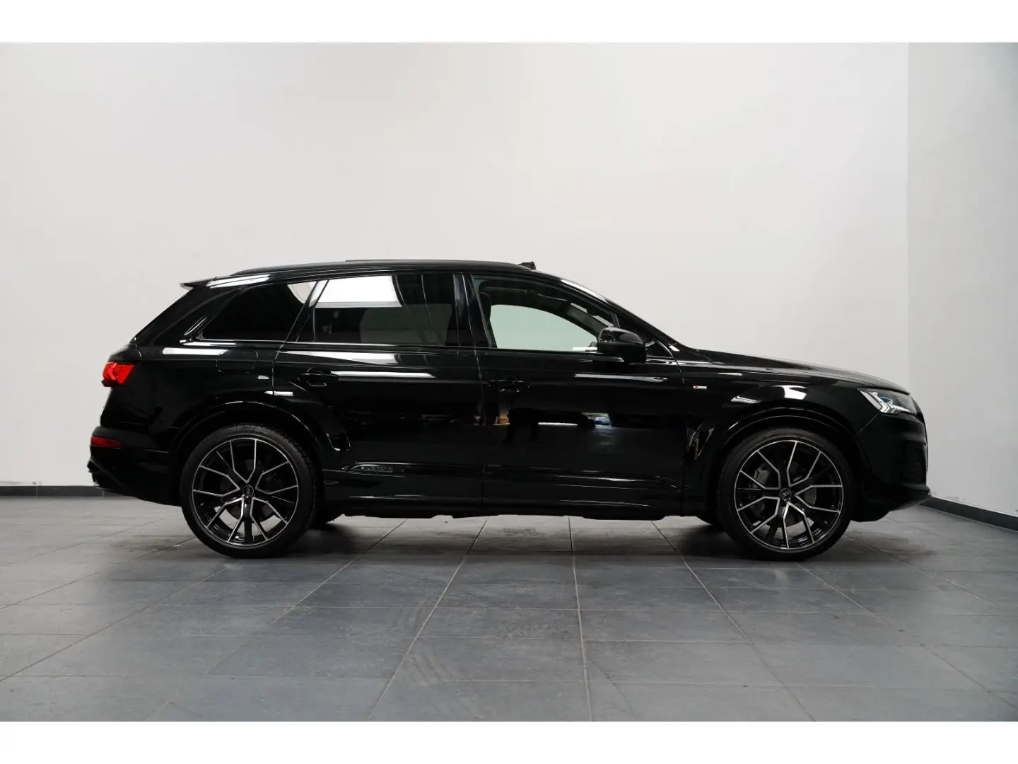 Q7 50 TDI QU 3x S LINE BLACK 7SITZER B&O LUFT AL
