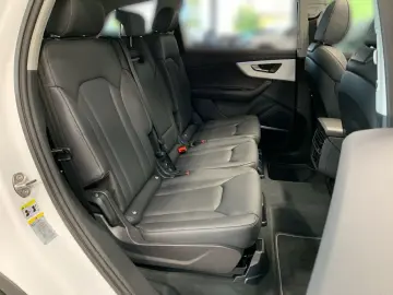 Q7 50 TDI quattro