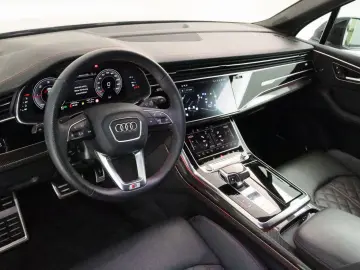 Q7 50 TDI quattro competition